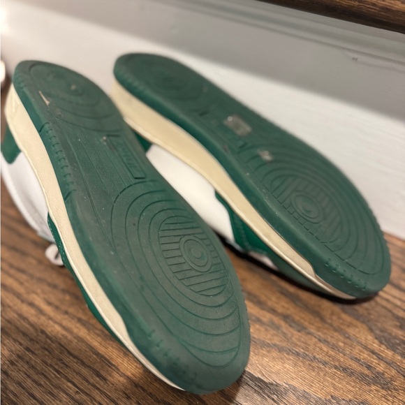 Autry Medalist Green and White Sneakers Sz 39 - Picture 7 of 7